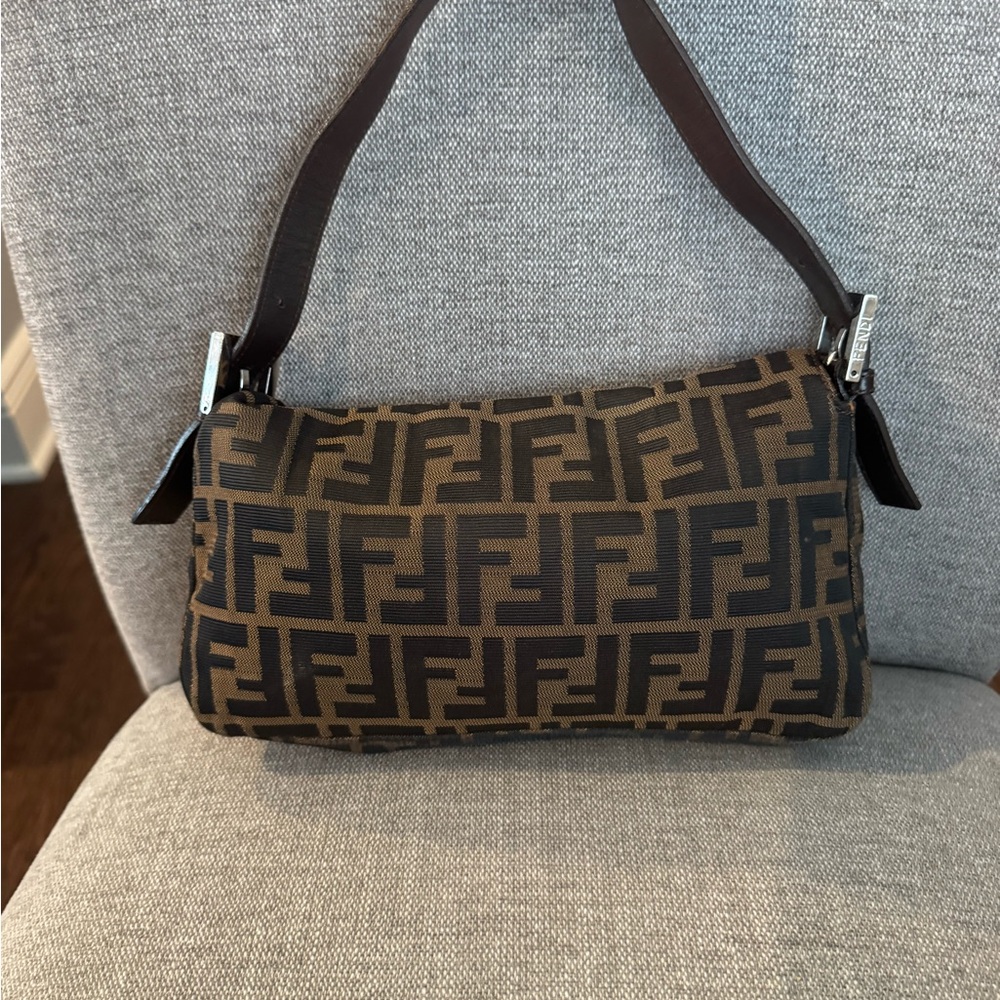 Fendi Black and Brown Shoulder Bag - Picture 6 of 16
